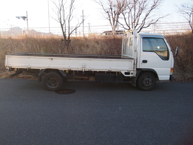その他中古車も多数取り揃えております!お問い合わせください!