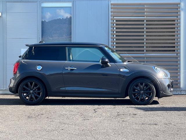 �݌Ɏԗ��͂��ׂđ��s�e�X�g���s���Ă���f�ڂ����Ă��������Ă���܂��̂Ŏ��M�������Ă��񋟂����Ă��������Ă���܂�!