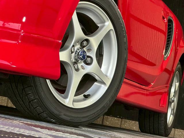 �y�J�X�^���z �J�X�^��������܂�!���[�_�E���E���t�g�A�b�v�ELED���E�A���~�z�C�[�����A�e�u�����h�̃p�[�c�̎�舵���������܂��B