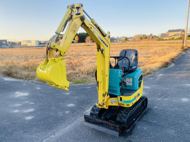 ヤンマーミニショベル