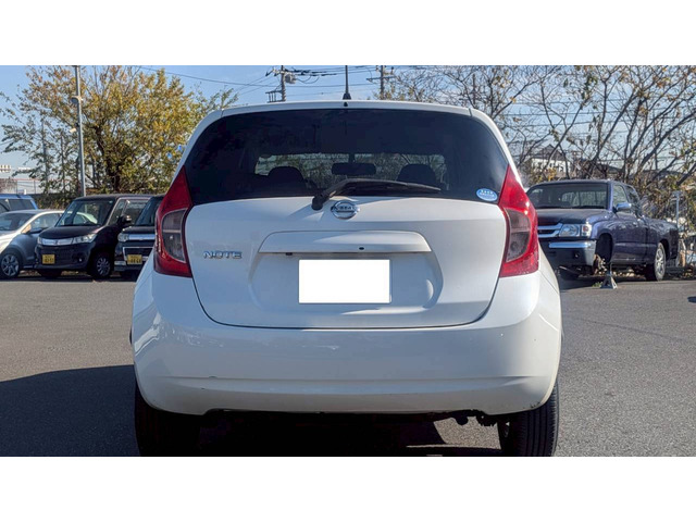 ノート1.2 X FOUR 4WD