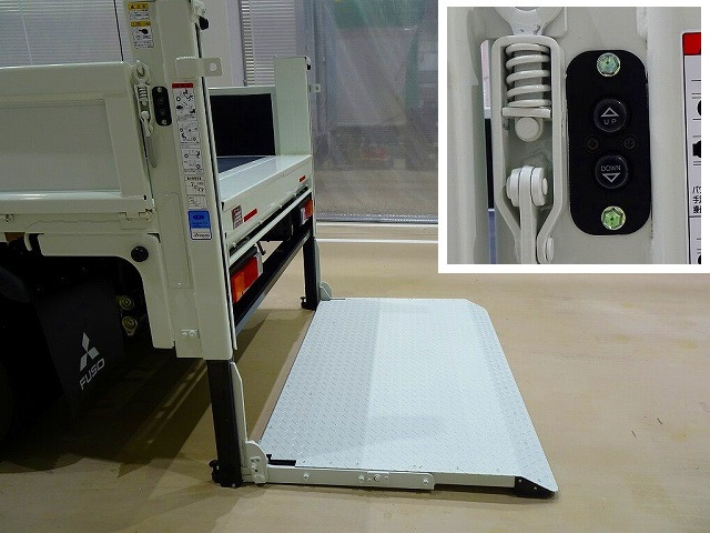 �ב����:309&times;161&times;38 �O���J �����p���[�Q�[�g 600kg �ɓ��J��/V602C-4MKT2 ��:102cm/�L����:89cm ��:158cm �����A�x��PG�X�C�b�`