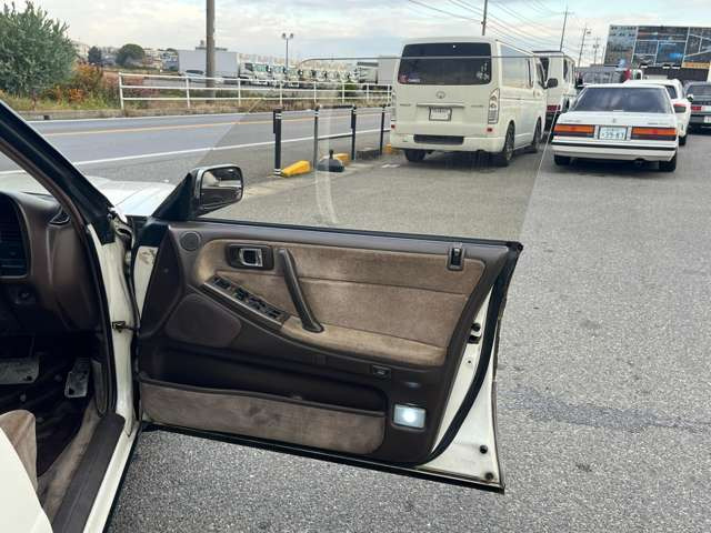 �L�b�Y�X�y�[�X�����BNETFLIX�Ȃǂ������ɂȂ��Ă��҂�����������̂ł��q�l�A��ł������S���������B