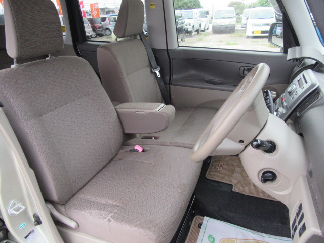 �y�d���ɁA���W���[�ɁA���ł��g����֗��ȎԂł�!�z