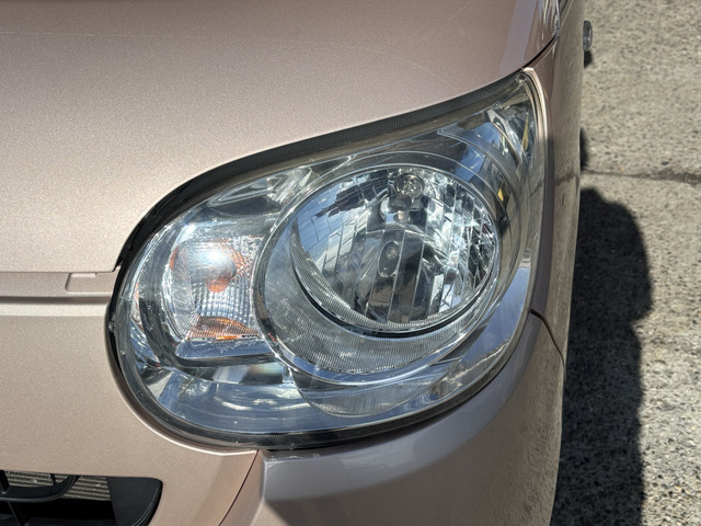 �y�x�����z���i�X�z���Ԃ������������܂��āA���ɗL�������܂��B�݌Ɏԗ��ɂȂ�܂��̂ŁA���񂲓s���̋X�������ɁA���ɗ��ĉ������B���X�\��������ƁA���ē����X���[�Y�ł��B