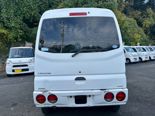 �c�Ǝ��Ԃ͔N�����x�Œ�9��������6���܂ŉc�Ƃ��Ă���܂��̂ł��ł����ɗ��Ă��������B