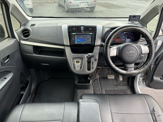 �����̎ԗ��ȊO�ɂ��u�ԑI�уh�b�g�R���v�ɂ������߂̒��ÎԂ��f�ڂ��Ă���܂��B