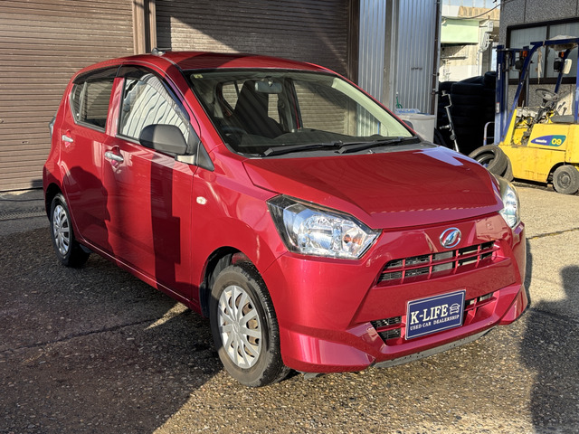 �y�x�����z���i�X�z���Ԃ������������܂��āA���ɗL�������܂��B�݌Ɏԗ��ɂȂ�܂��̂ŁA���񂲓s���̋X�������ɁA���ɗ��ĉ������B���X�\��������ƁA���ē����X���[�Y�ł��B