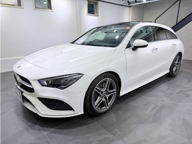 AMG���C���ɂ�AMG�X�^�C�����O�p�b�P�[�W�A�����Z�f�X���S����u���[�L�L�����p�[�A�{�v���X�|�[�c�X�e�A�����O�A18�C���`AMG5�c�C���X�|�[�NAW�A�}���`�r�[��LED�w�b�h���C�g���������܂��B