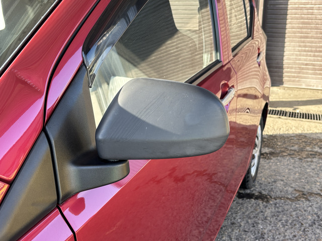 �y�x�����z���i�X�z���Ԃ������������܂��āA���ɗL�������܂��B�݌Ɏԗ��ɂȂ�܂��̂ŁA���񂲓s���̋X�������ɁA���ɗ��ĉ������B���X�\��������ƁA���ē����X���[�Y�ł��B