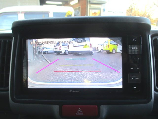 �o�b�N�J����