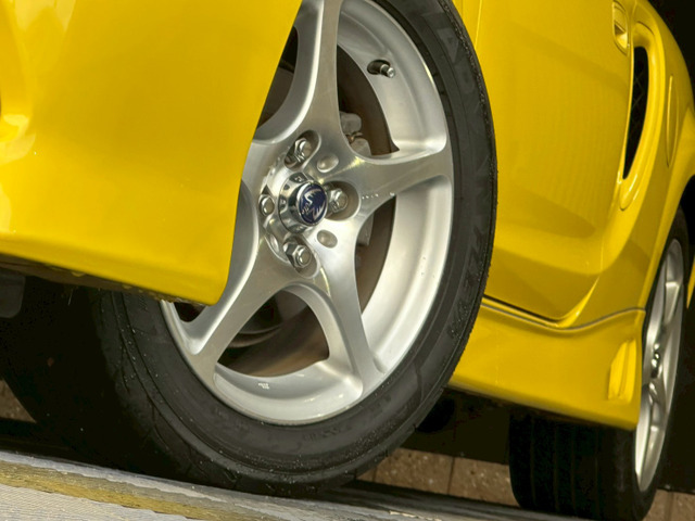 �y�J�X�^���z �J�X�^��������܂�!���[�_�E���E���t�g�A�b�v�ELED���E�A���~�z�C�[�����A�e�u�����h�̃p�[�c�̎�舵���������܂��B