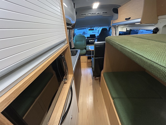 �󏭂ő�l�C�̃��C�A�E�g!��ݓ�i�x�b�h&�h���}���`���[��!