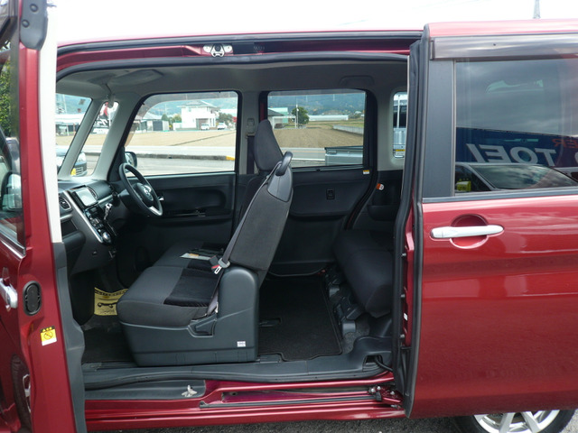 �Z���^�[�s���[���X�\�����d�؂钌���Ȃ��̂ŁA���~�肵�₷���ł���!