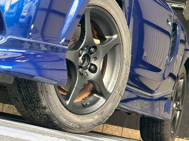 �y�J�X�^���z �J�X�^��������܂�!���[�_�E���E���t�g�A�b�v�ELED���E�A���~�z�C�[�����A�e�u�����h�̃p�[�c�̎�舵���������܂��B