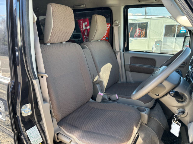 ���X�܂��Y��ɕۂ��ꂽ�C���e���A�́A�O�I�[�i�[�l�̊Ǘ�����������ƍs���͂��Ă���؋��ł��B