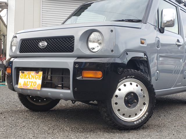 �������s��staff�Ή��ƂȂ�܂��̂ŁA�����X�̍ۂ͂��萔�ł����݌Ɋm�F�Ƃ����X�����̂��A�������肢�v���܂��B