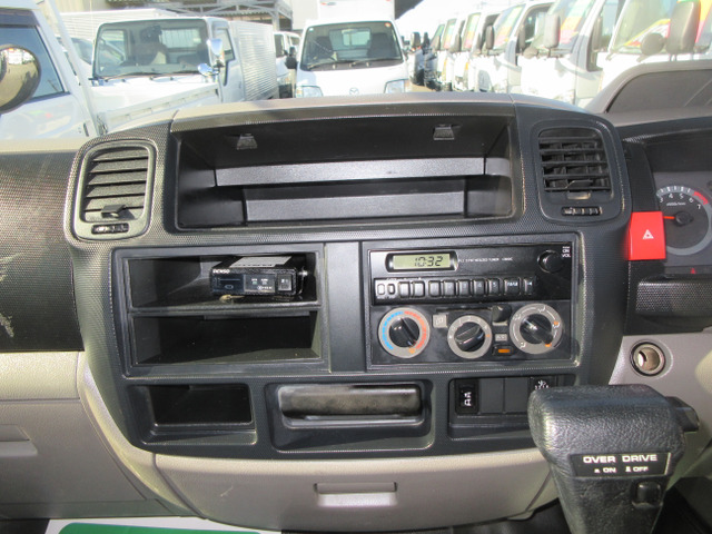 �������E�C���p�l���ł���