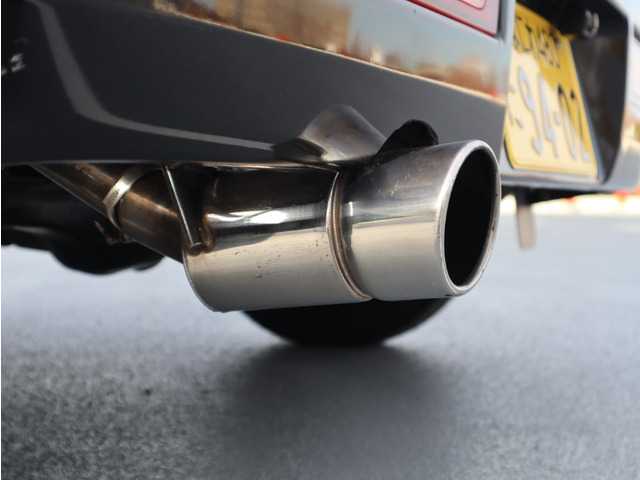 �X�e�����X�X�|�[�c�}�t���[