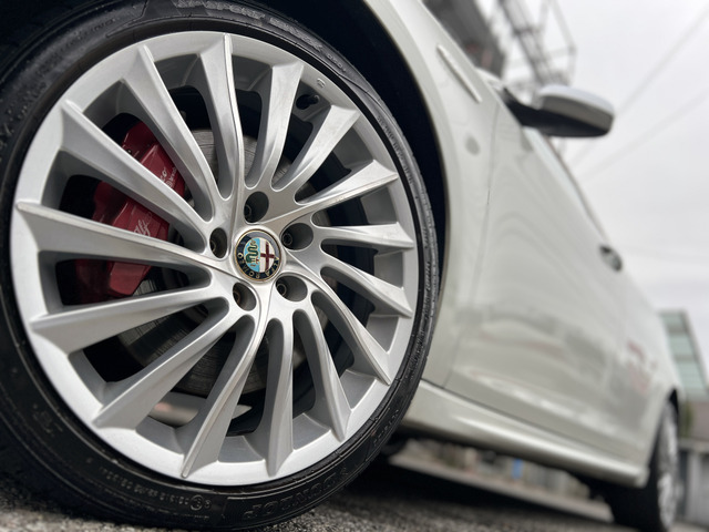 ���Ђ́A�f�ډ��i�Ɂw�Ԍ��E�@��_���E�����E�o�^�ɔ�����p�E�ŋ��E�����ӕی��EETC�Z�b�g�A�b�v��p�E�[�Ԏd�グ�x�S�ăR�~�R�~�ł�!