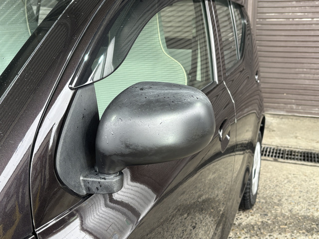 �y�x�����z���i�X�z���Ԃ������������܂��āA���ɗL�������܂��B�݌Ɏԗ��ɂȂ�܂��̂ŁA���񂲓s���̋X�������ɁA���ɗ��ĉ������B���X�\��������ƁA���ē����X���[�Y�ł��B