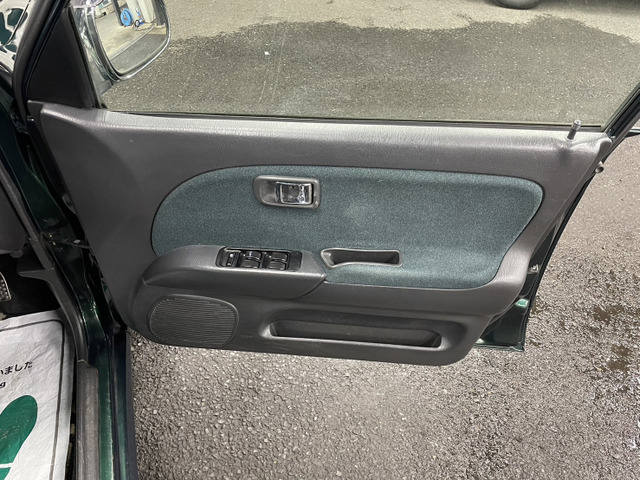 ���q�l�Ɉ��S�ŉ��K�ȃJ�[���C�t���y����Œ������߂ɁA���ЃI���W�i���̃v�����𐔑������p�ӂ��Ă���܂��B