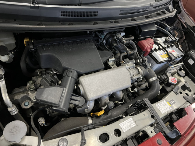 1.2L DIG-Sエンジン搭載。低燃費と扱いやすさを両立した、日常使いにぴったりのモデルです。
