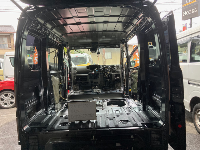 ���Ђ͑S�ԓ��Ɏ��ԓ����p�[�c�����O���A���̉B���␅�v�����������m�F���A�p�[�c��1��1��􂢐���v���܂����̂��Y��Ȏԗ��ł��B�摜�ɂ�1�䖈�Ɏԑ�NO��t���Ă��܂��̂ł���Ă܂����\�ł͌�����܂���