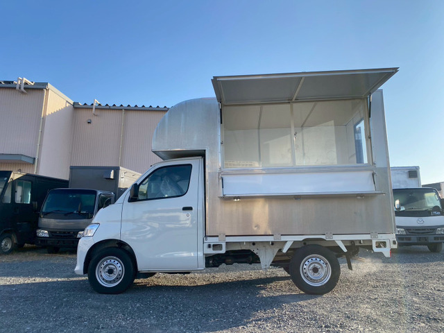 トヨタ タウンエーストラック 1.5 DX キッチンカー 288.0万円 令和4年