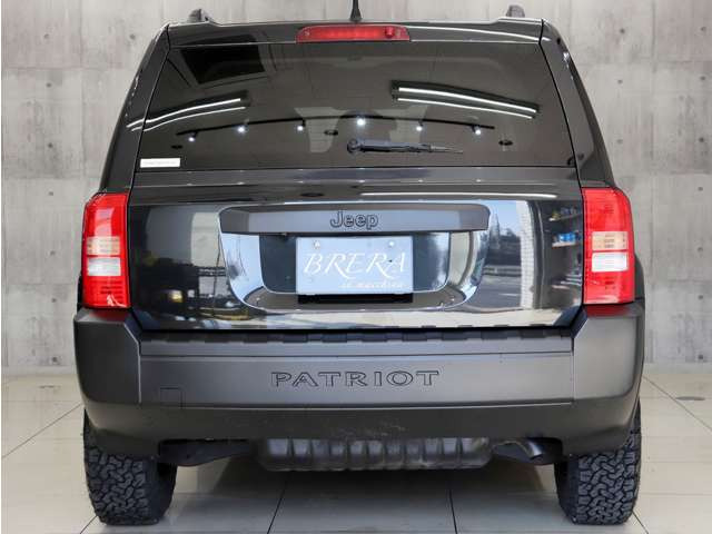 ���A�r���[�����݊��̂��郏�C���h�Ŕ��͂̃t�H�����Ɏd�オ���Ă���܂����