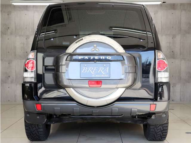 ���A�r���[�����݊��̂��郏�C���h�Ŕ��͂̃t�H�����Ɏd�オ���Ă���܂����