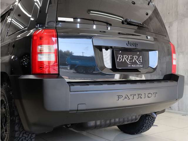 ���A�o���p�[��e��G���u�������}�b�g�u���b�N�ɓh�蕪���y�C���g���{���Ă��܂��B