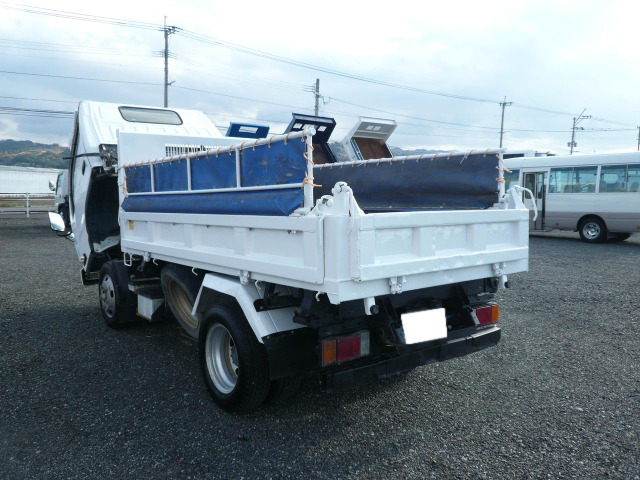 �ԑׂ̍����L�Y�E�ēh���Ղ���܂����A���悭�Y��ȏ�Ԃł������̗��E�C�����Ȃ��̃_���v�ł�(�E&forall;�E)�C�C�l!!