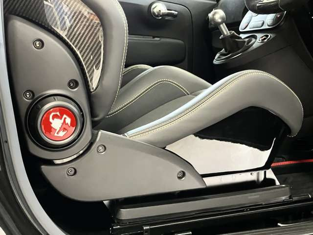 ���̂ɂ�������t�B�b�g����̂ŃR�[�i�����O�ł��̂��u���܂���