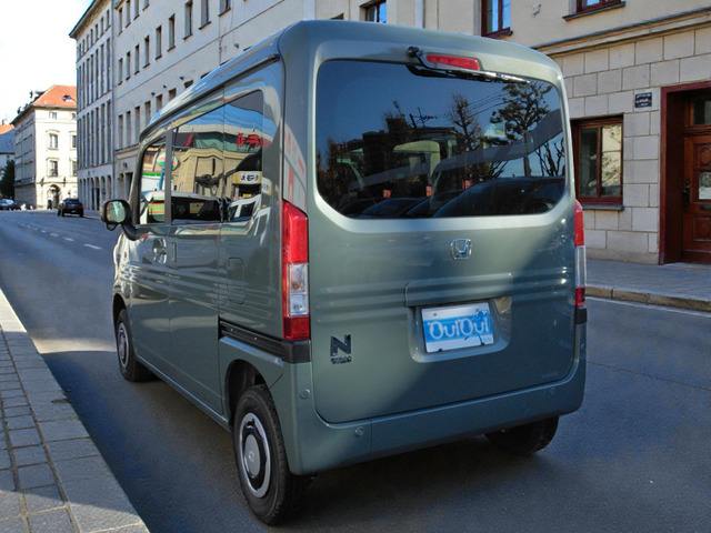 N-VANファン 4WD