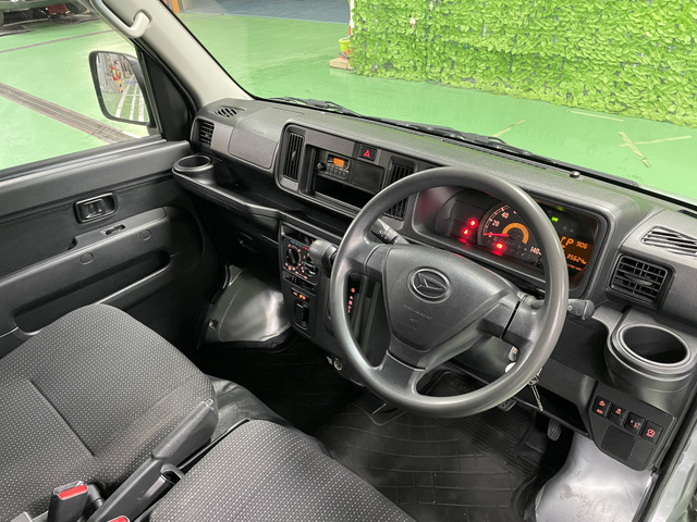 ���O�ꂵ�������N���[�j���O�������X�N���[�i�[�ɂ��V�[�g�ۂ��ƃN���[�j���O ���̓G�A�[���g���V�[�g�̉��̃z�R���������������܂��B ������O��ɏ��ۂ��܂��B