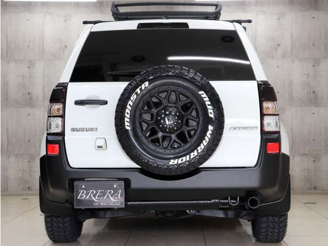 ���A�r���[�����݊��̂��郏�C���h�Ŕ��͂̃t�H�����Ɏd�オ���Ă���܂����