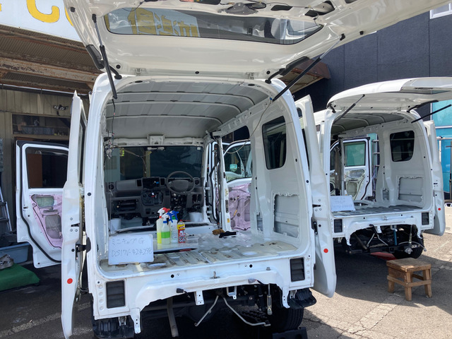 ���Ђ͑S�ԓ��Ɏ��ԓ����p�[�c�����O���A���̉B���␅�v�����������m�F���A�p�[�c��1��1��􂢐���v���܂����̂��Y��Ȏԗ��ł��B�摜�ɂ�1�䖈�Ɏԑ�NO��t���Ă��܂��̂ł���Ă܂����\�ł͌�����܂���