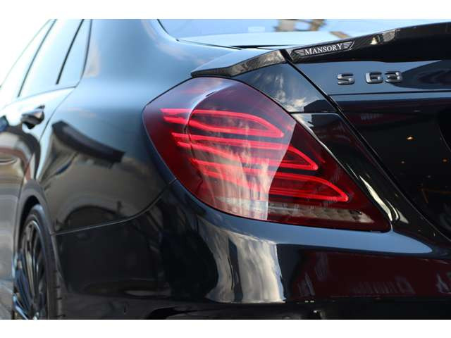 �e�[���ɂ����Ɏ��Ƀ��C�g�X���[�N�ɂăv���e�N�V�����t�B�����{�H�ς݂ł��B