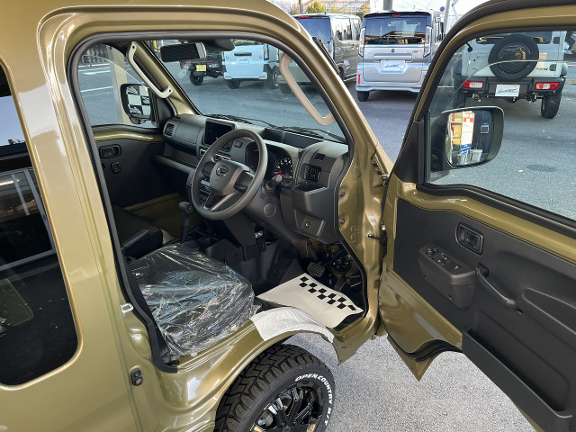 �V�[�g�ɂ͑傫�ȃV�~��؂�Ȃǂ��Ȃ��Y��ȓ����ł�!!