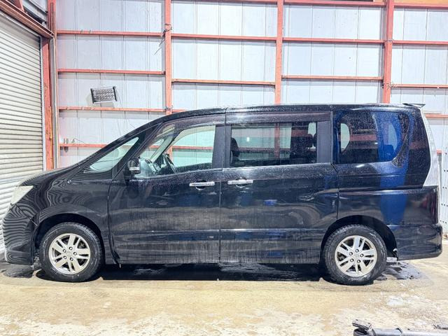 ���X�́A�A�t�^-�T-�r�X����؂ɂ��Ă���܂��B�s�����Ƃ�����΁A���C�y�ɂ����k���������B