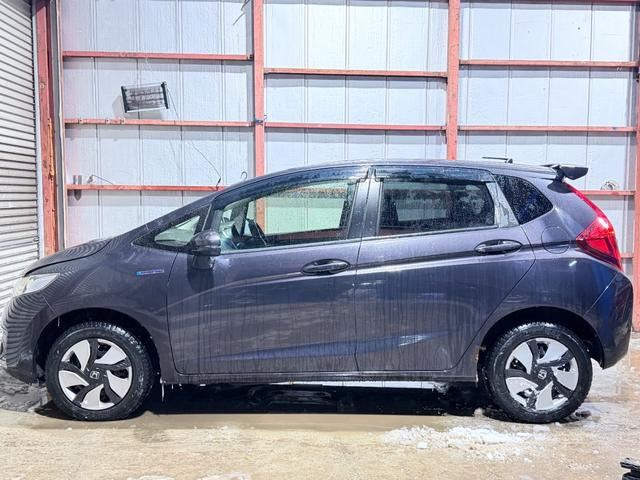 ���X�́A�A�t�^-�T-�r�X����؂ɂ��Ă���܂��B�s�����Ƃ�����΁A���C�y�ɂ����k���������B