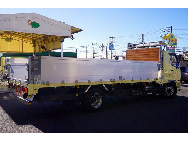 �o���E�g���b�N���A���݌�200��ȏ�!!���Ђ�HP�����񂲗����������Bhttp://www.vantruck.co.jp/index.htm