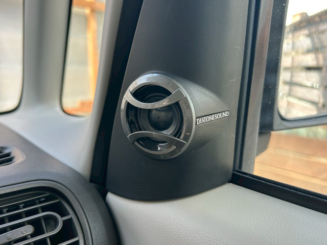 前オーナー様は音にもこだわられておりました♪♪