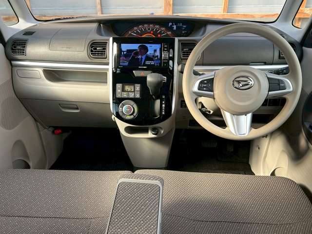 安心の新車ワンオーナーで室内もこの状態の良さ(^^♪