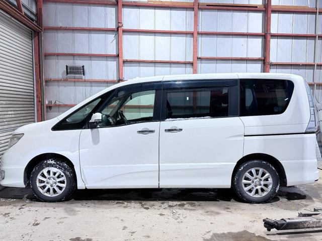 ���X�́A�A�t�^-�T-�r�X����؂ɂ��Ă���܂��B�s�����Ƃ�����΁A���C�y�ɂ����k���������B