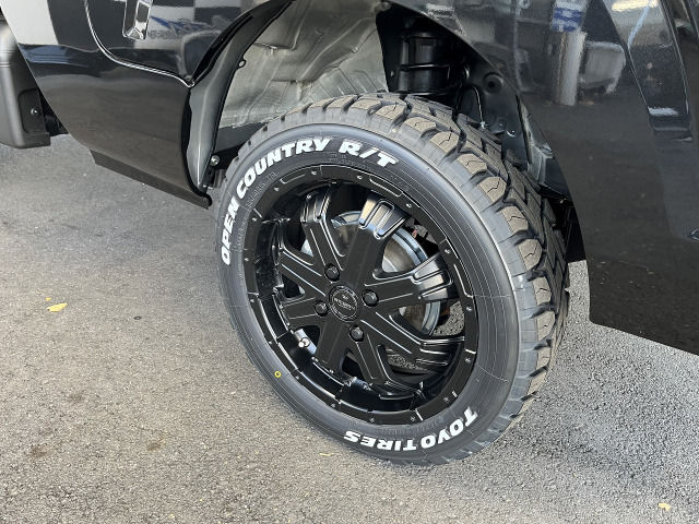 �V�i�A���~&TOYO�^�C���z���C�g���^�[�t����