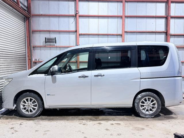 ���X�́A�A�t�^-�T-�r�X����؂ɂ��Ă���܂��B�s�����Ƃ�����΁A���C�y�ɂ����k���������B