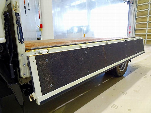 �ב����:312&times;161&times;38 �O���J ���S���� �A�I���O���㕔�v���e�N�^�[�t