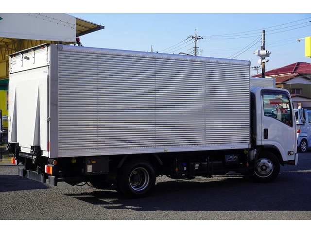 �o���E�g���b�N���A���݌�200��ȏ�!!���Ђ�HP�����񂲗����������Bhttp://www.vantruck.co.jp/index.htm